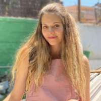 Júlia Benach